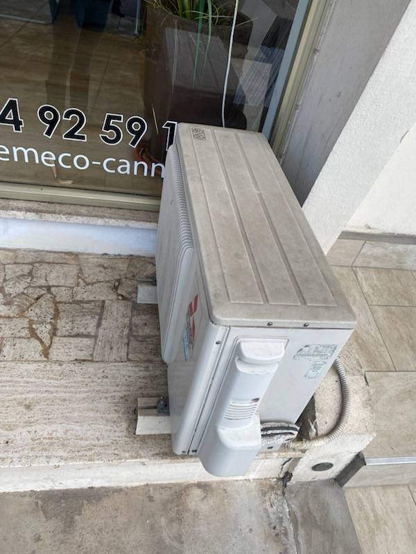 installation cache clim deco clim a frejus saint raphael dans le var